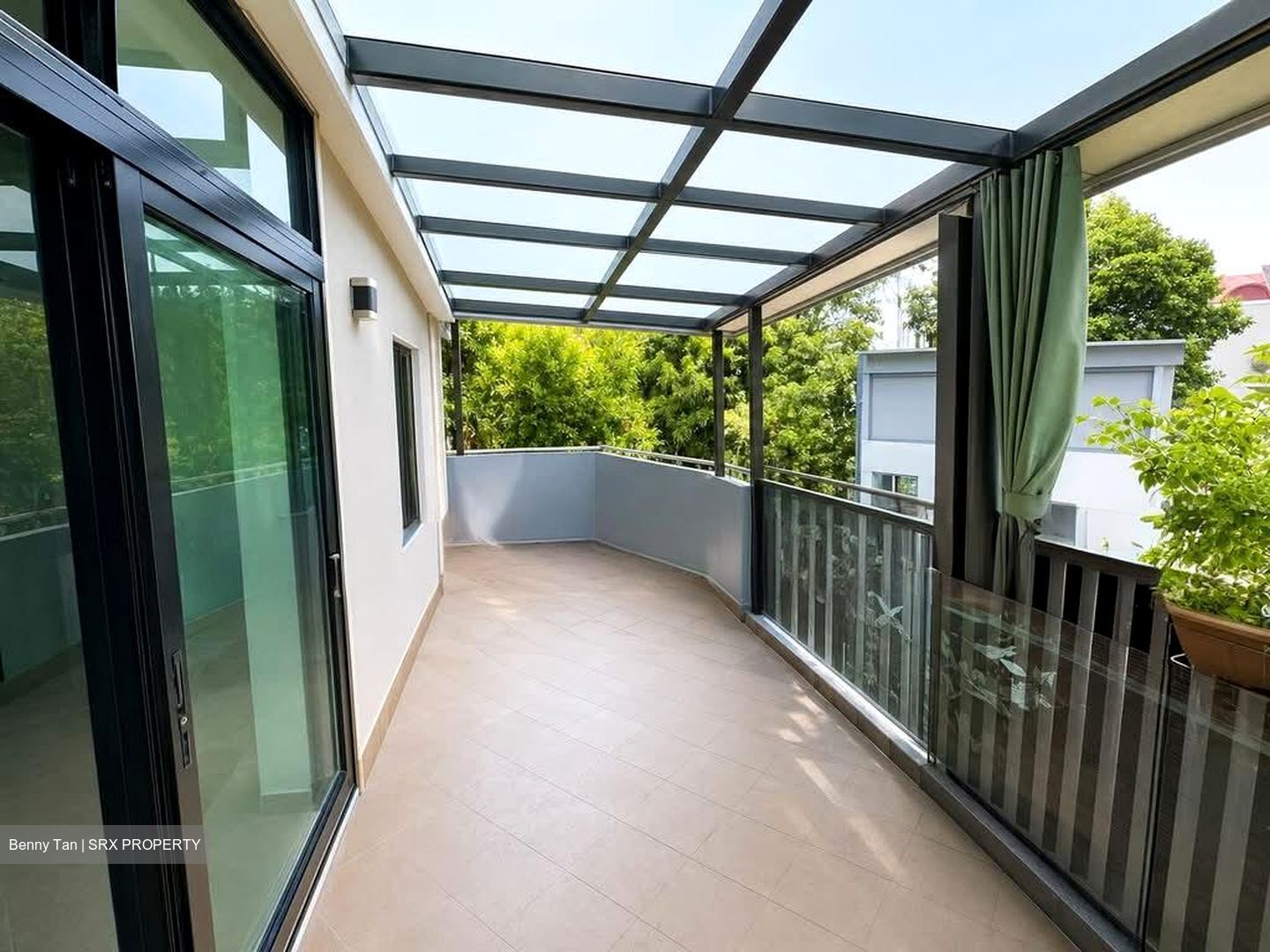 Jalan Anggerek (D13), Terrace #562353461